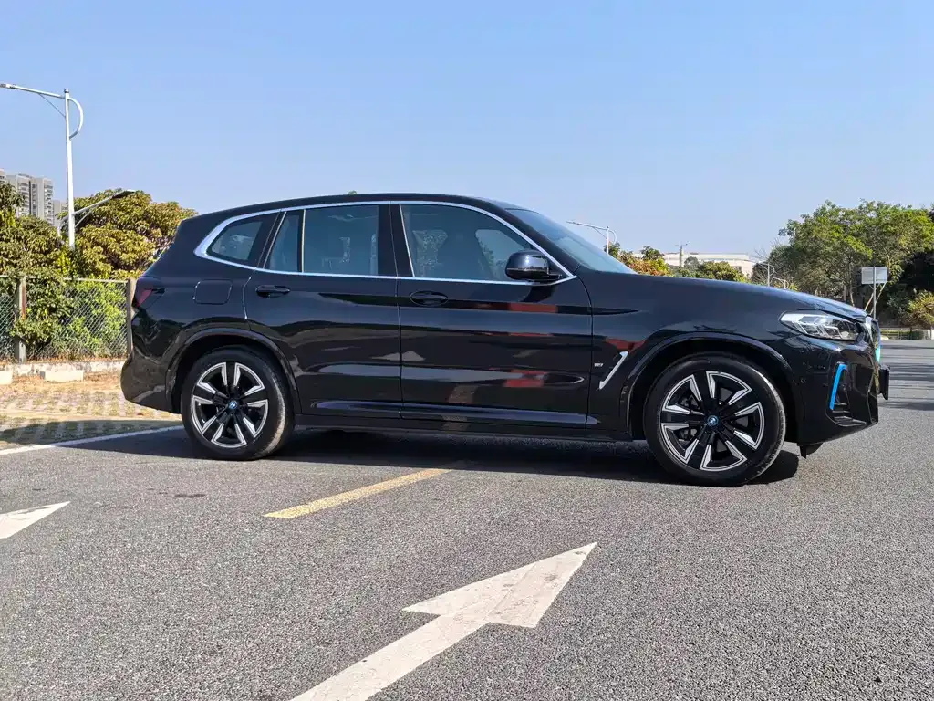 BMW iX3 2021 из CN, фото 4