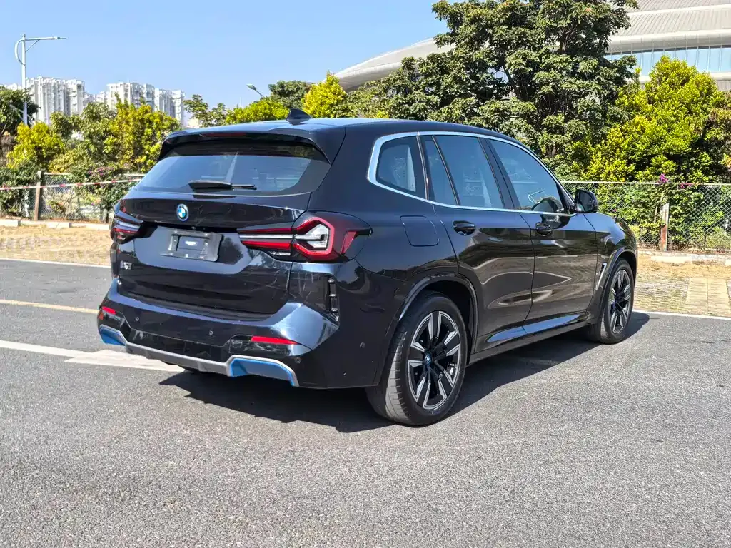 BMW iX3 2021 из CN, фото 9