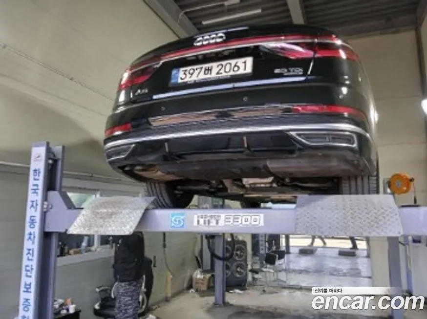 Audi A8 2021 из KR, фото 2