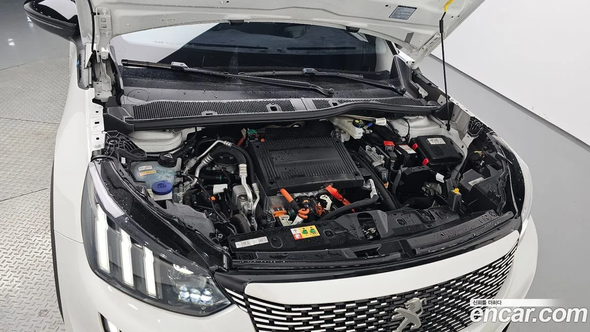 Peugeot 2008 2023 из KR, фото 8