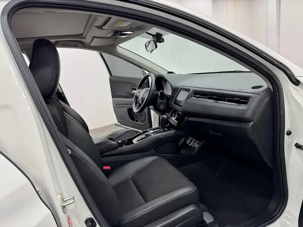 Honda Vezel 2022 из CN, фото 3