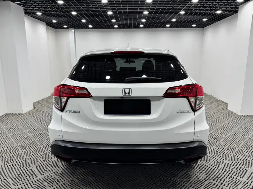 Honda Vezel 2022 из CN, фото 9