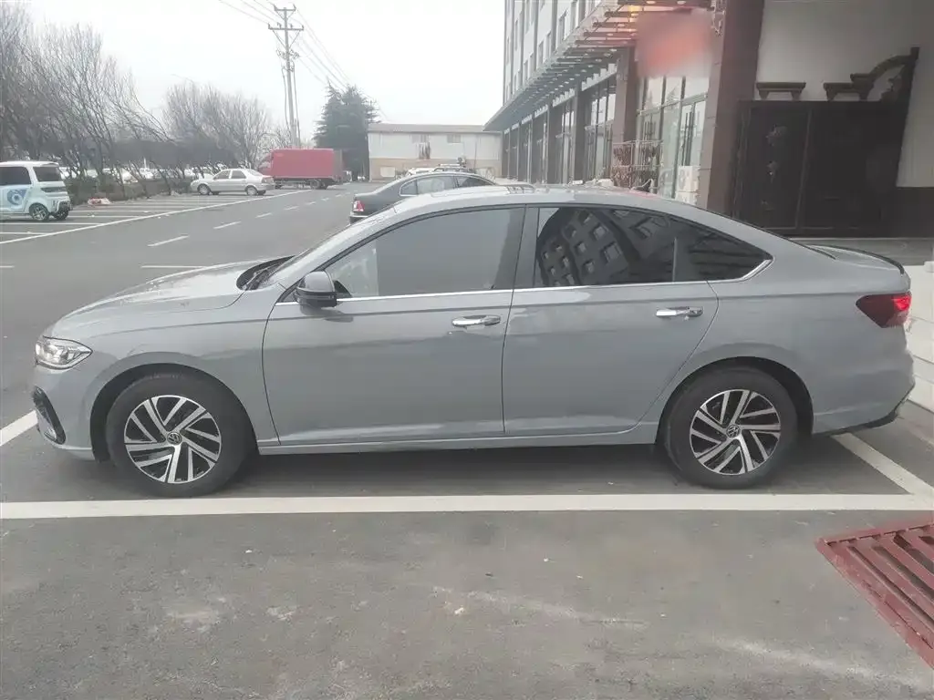 Volkswagen Lavida 2023 из CN, фото 5
