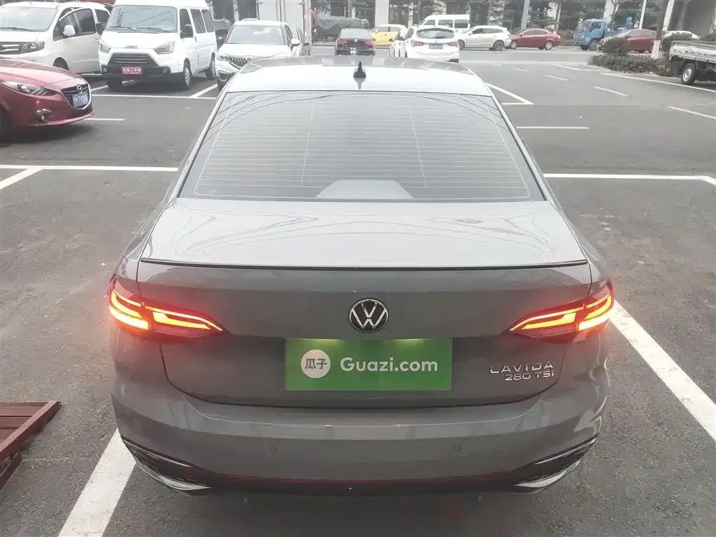 Volkswagen Lavida 2023 из CN, фото 4