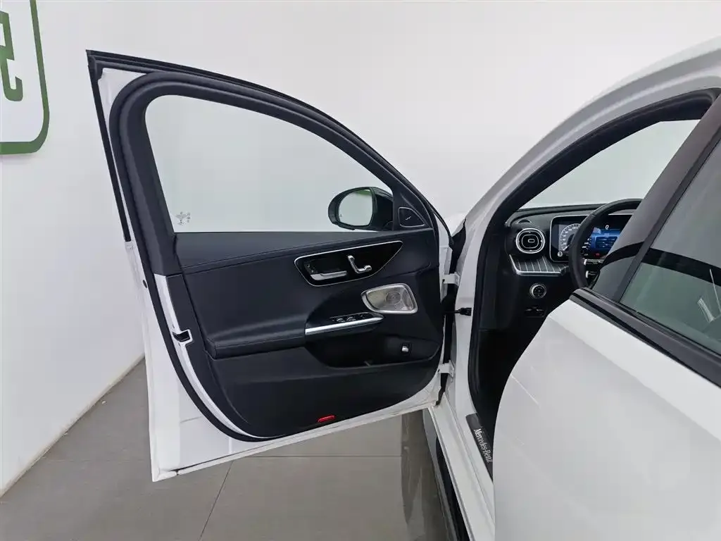 Mercedes-Benz C-Class 2022 из CN, фото 8