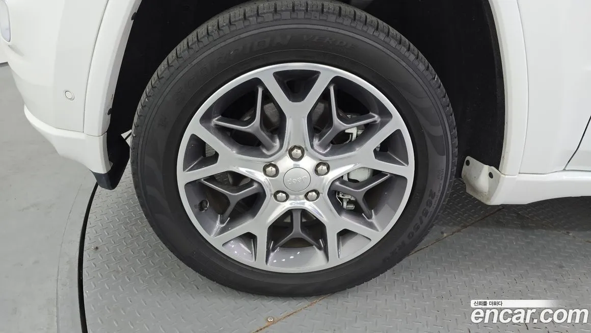 Jeep Cherokee 2021 из KR, фото 6