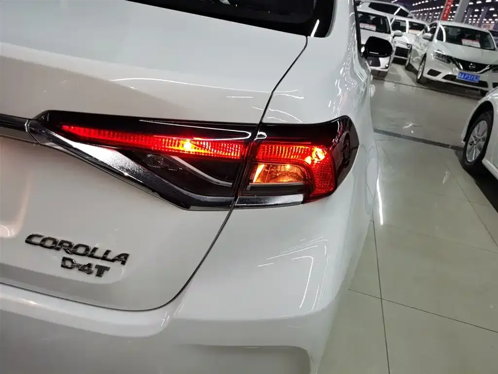 Toyota Corolla 2024 из CN, фото 3