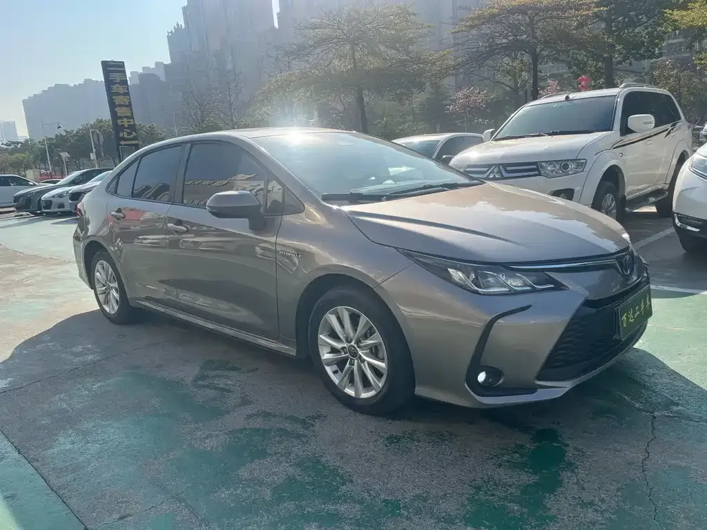 Toyota Corolla 2024 из CN, фото 3