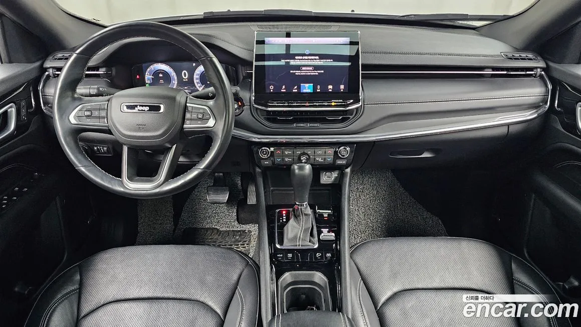 Jeep Compass — фото 9