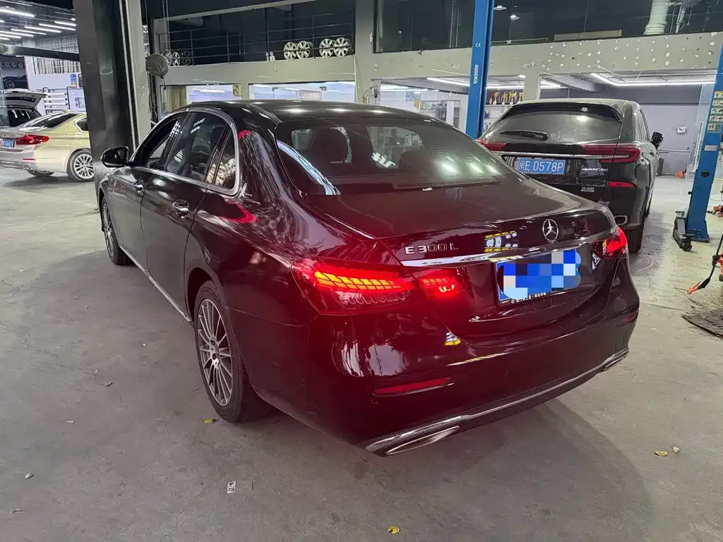 Mercedes-Benz E-Class 2021 из CN, фото 4