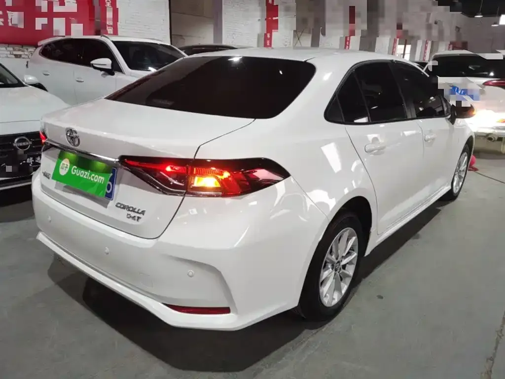 Toyota Corolla 2021 из CN, фото 7