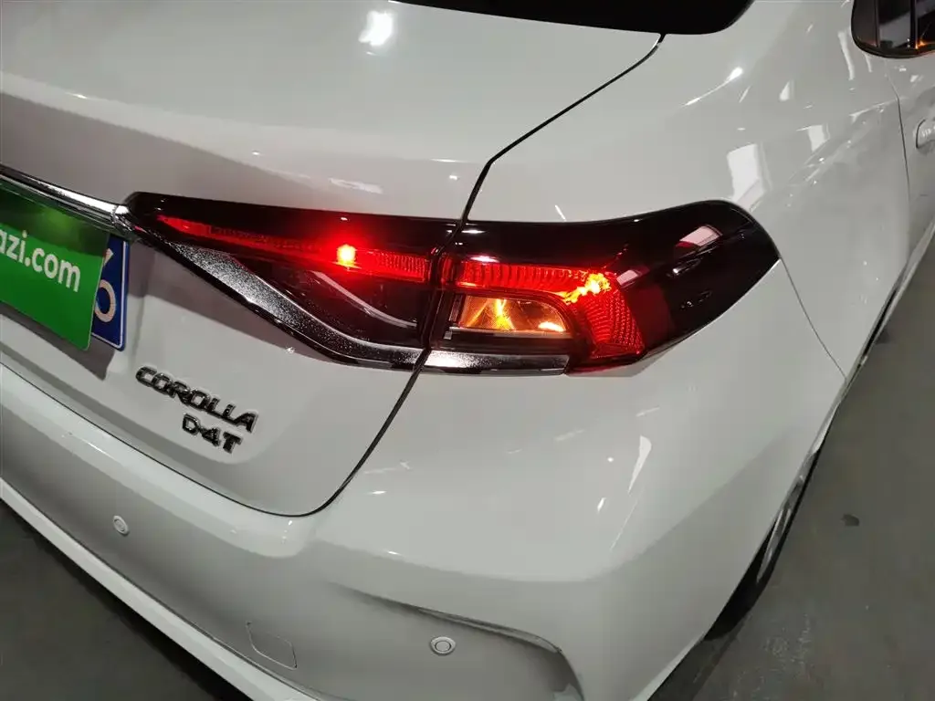 Toyota Corolla 2021 из CN, фото 8