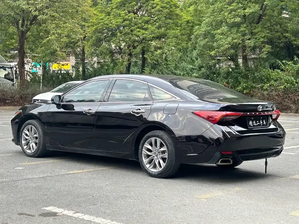 Toyota Avalon 2021 из CN, фото 8