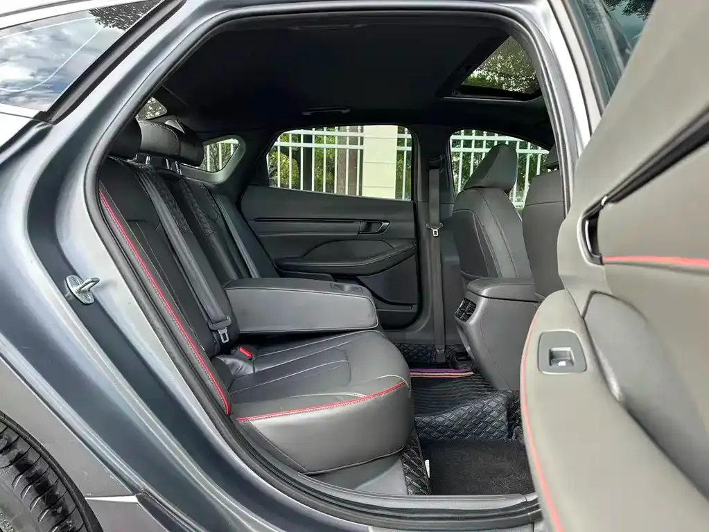 Hyundai Sonata 2022 из CN, фото 10