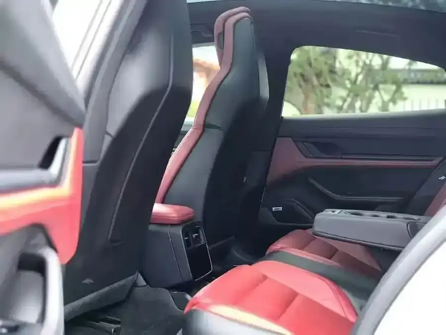 Porsche Taycan 2021 из CN, фото 6