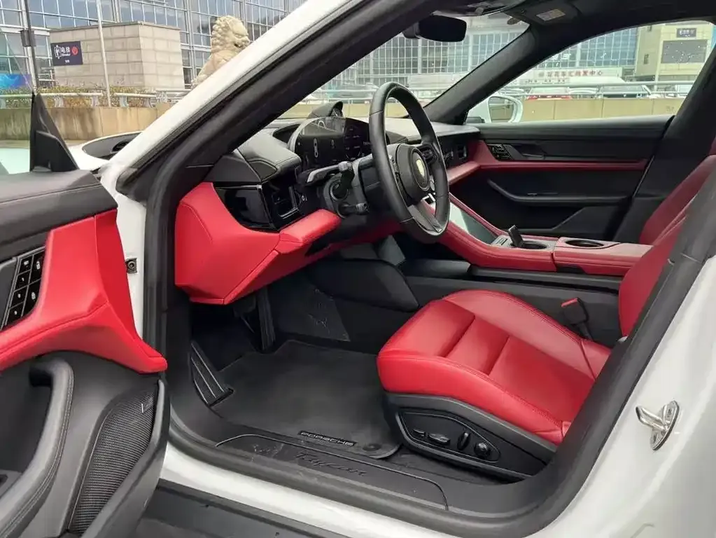 Porsche Taycan 2021 из CN, фото 8