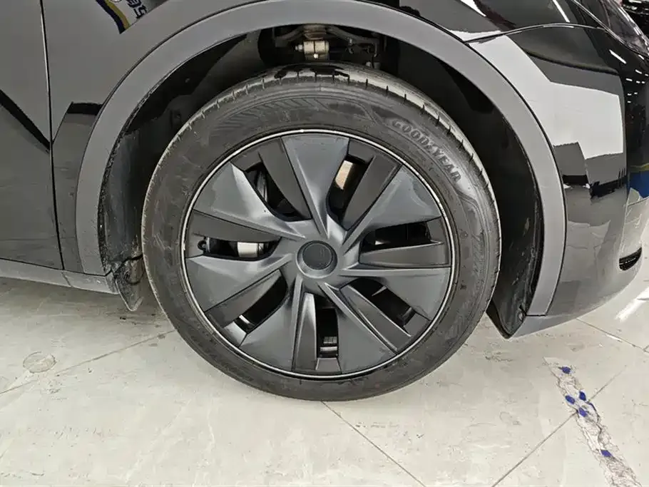 Tesla Model Y 2024 из CN, фото 7