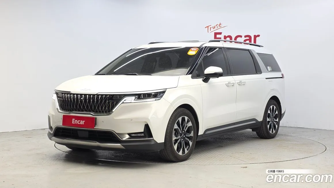 Kia Carnival 2023 из KR, фото 1