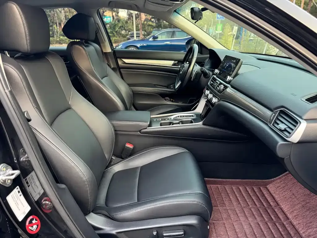 Honda Accord 2021 из CN, фото 3