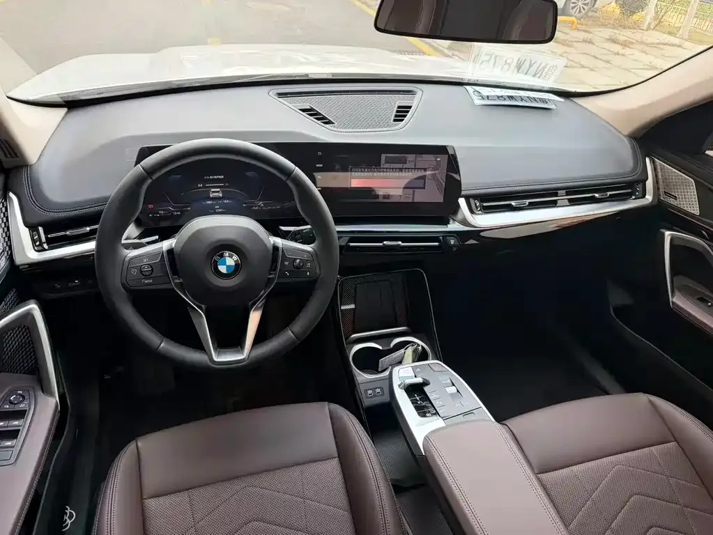 BMW X1 2025 из CN, фото 8