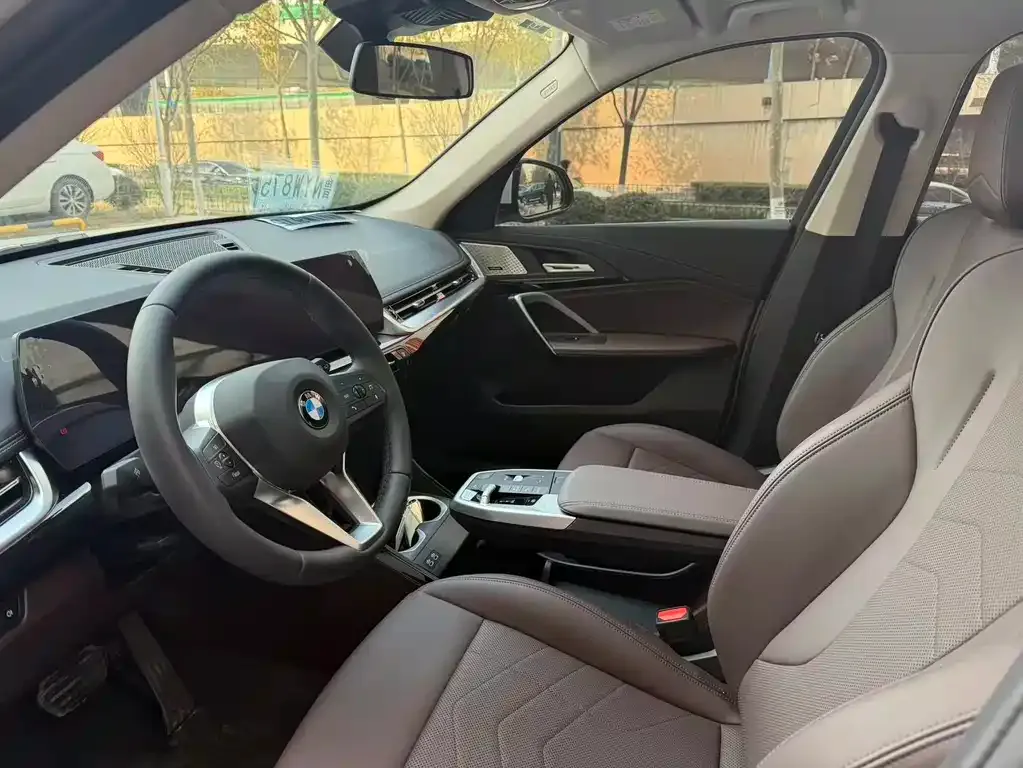 BMW X1 2025 из CN, фото 6