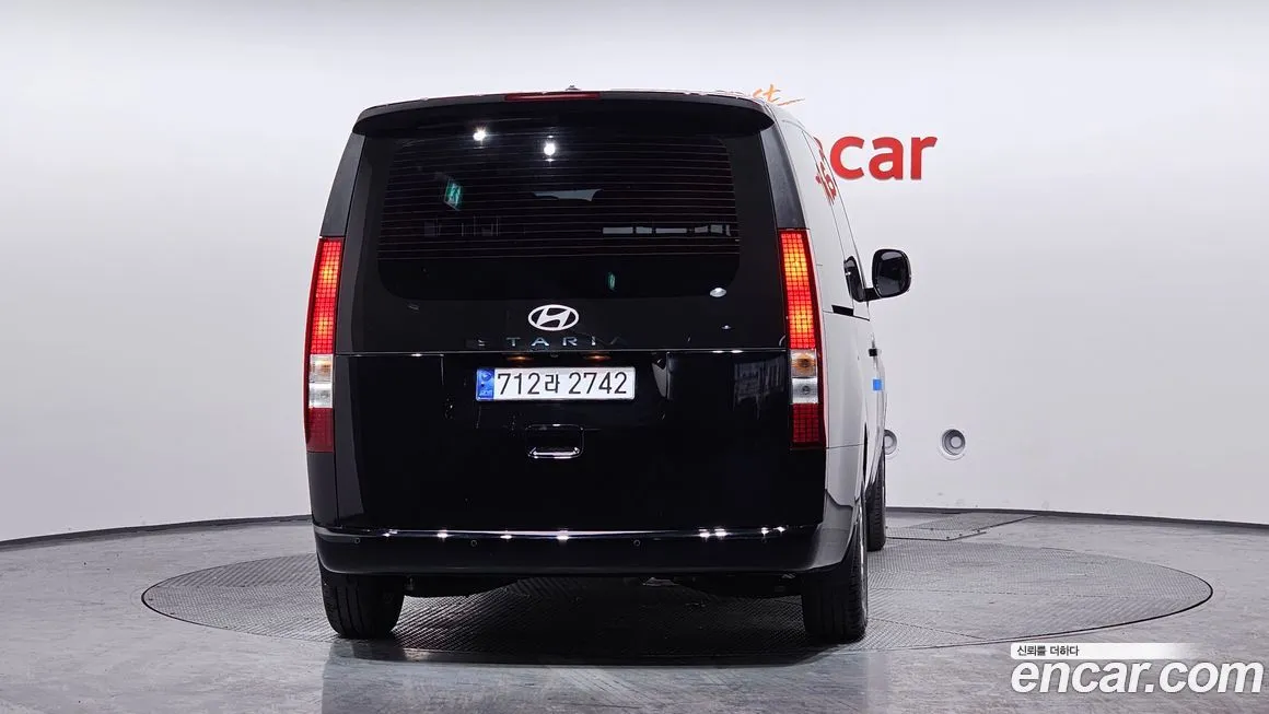 Hyundai Staria 2025 из KR, фото 2