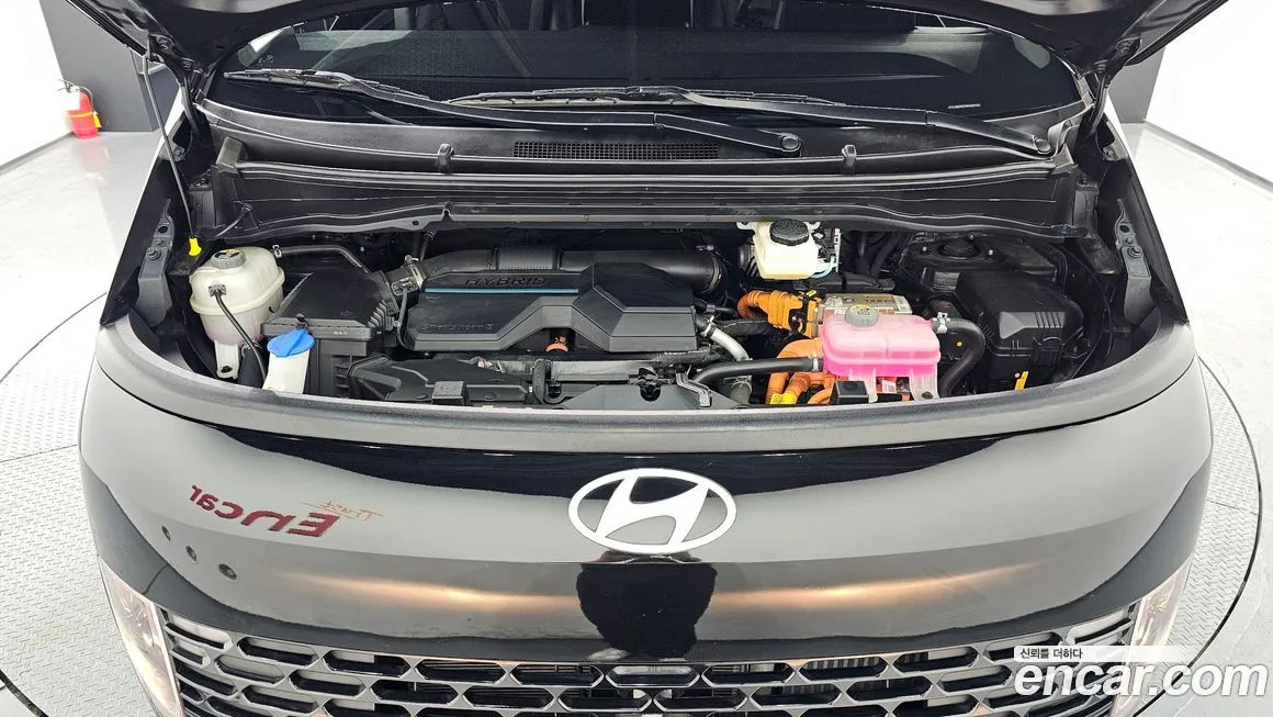 Hyundai Staria 2025 из KR, фото 5