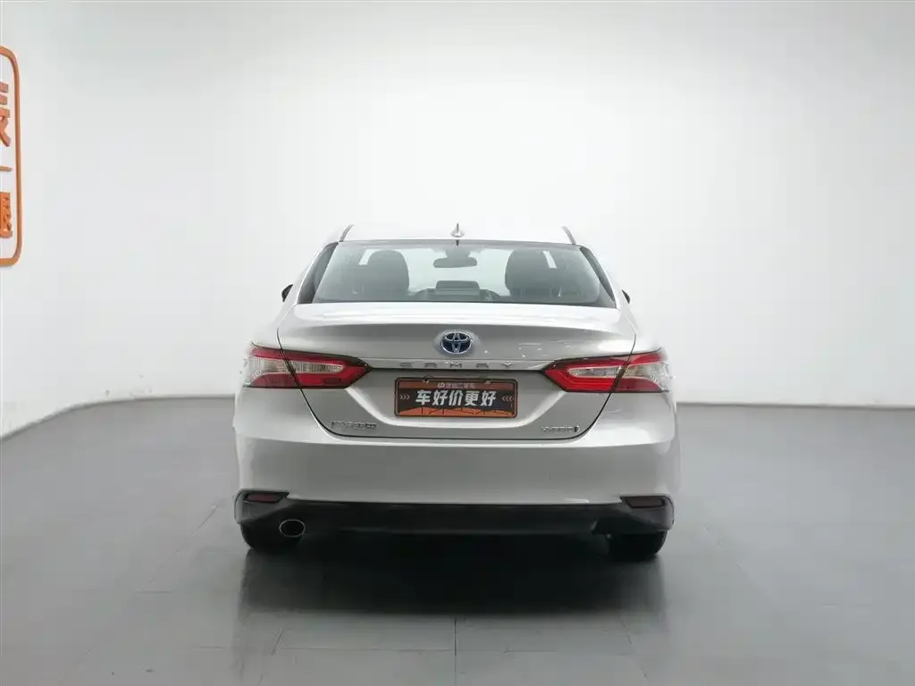 Toyota Camry 2021 из CN, фото 5