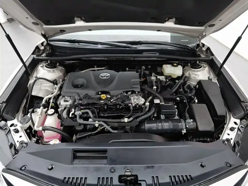 Toyota Camry 2021 из CN, фото 9