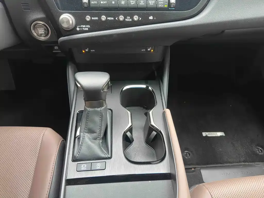 Lexus ES 2024 из CN, фото 6