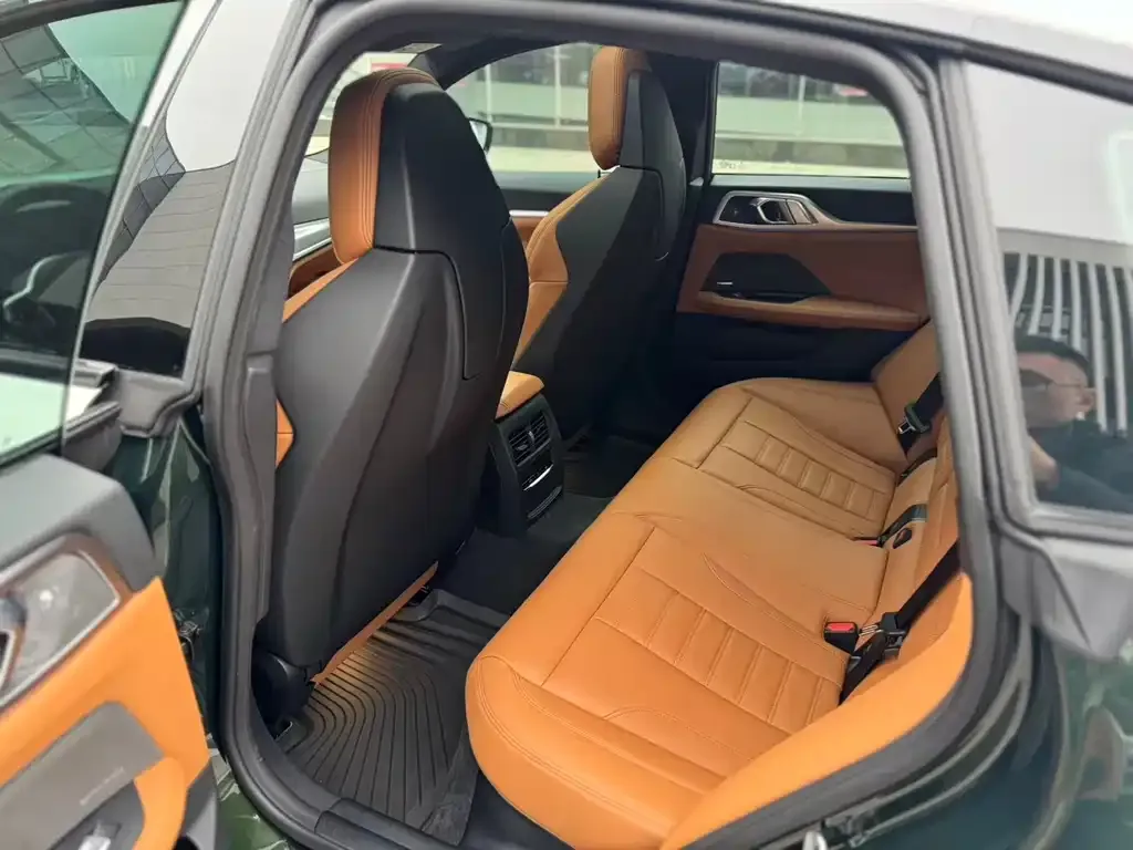 BMW i4 M 2023 из CN, фото 3