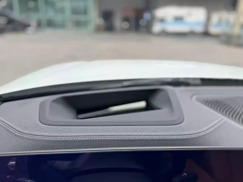 BMW i4 M 2023 из CN, фото 2