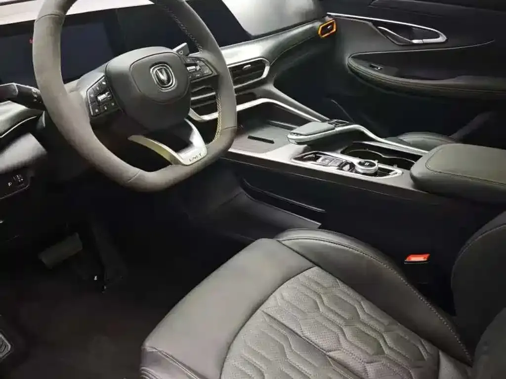 Changan UNI-T 2022 из CN, фото 4