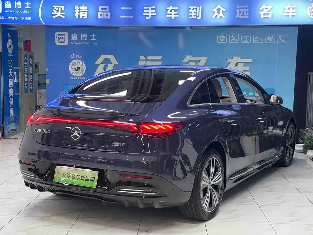 Mercedes-Benz EQE 2023 из CN, фото 7