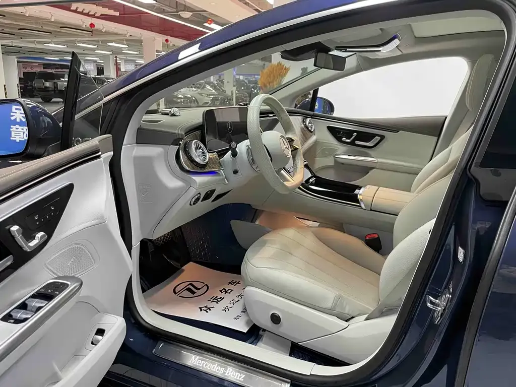 Mercedes-Benz EQE 2023 из CN, фото 8