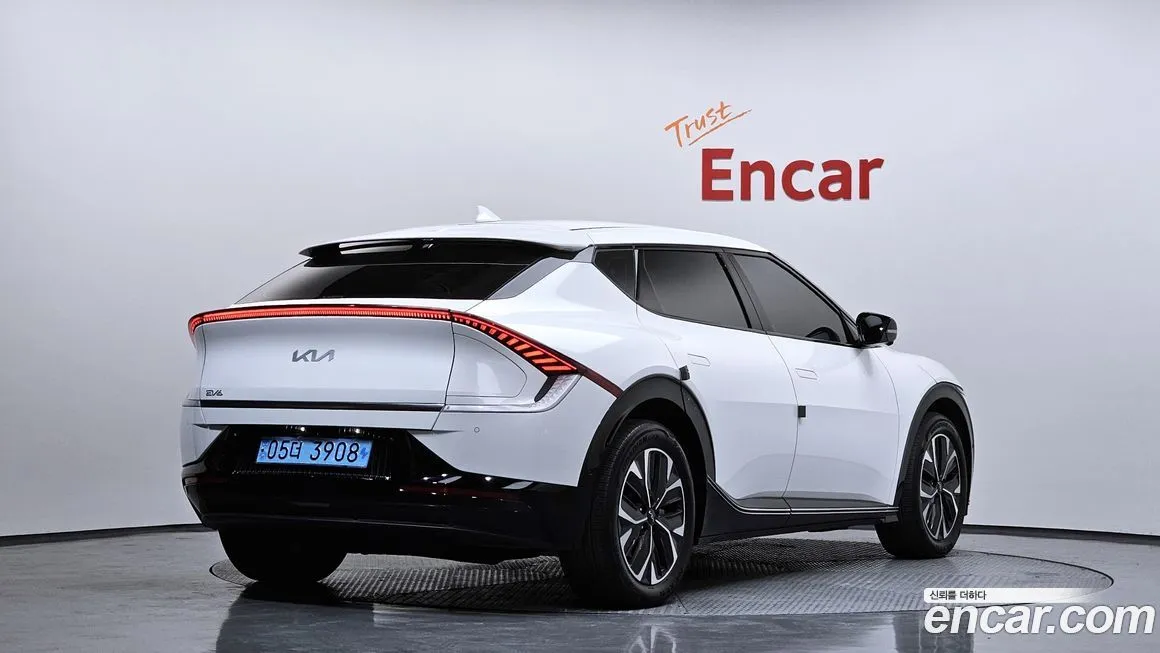 Kia EV6 — фото 4