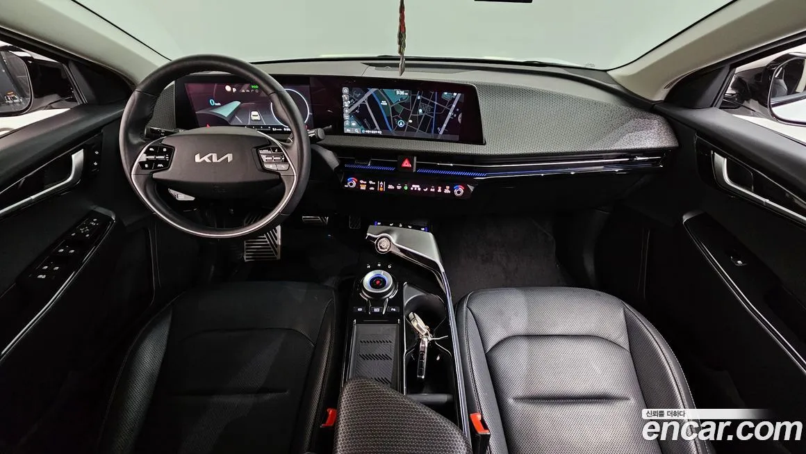 Kia EV6 — фото 9