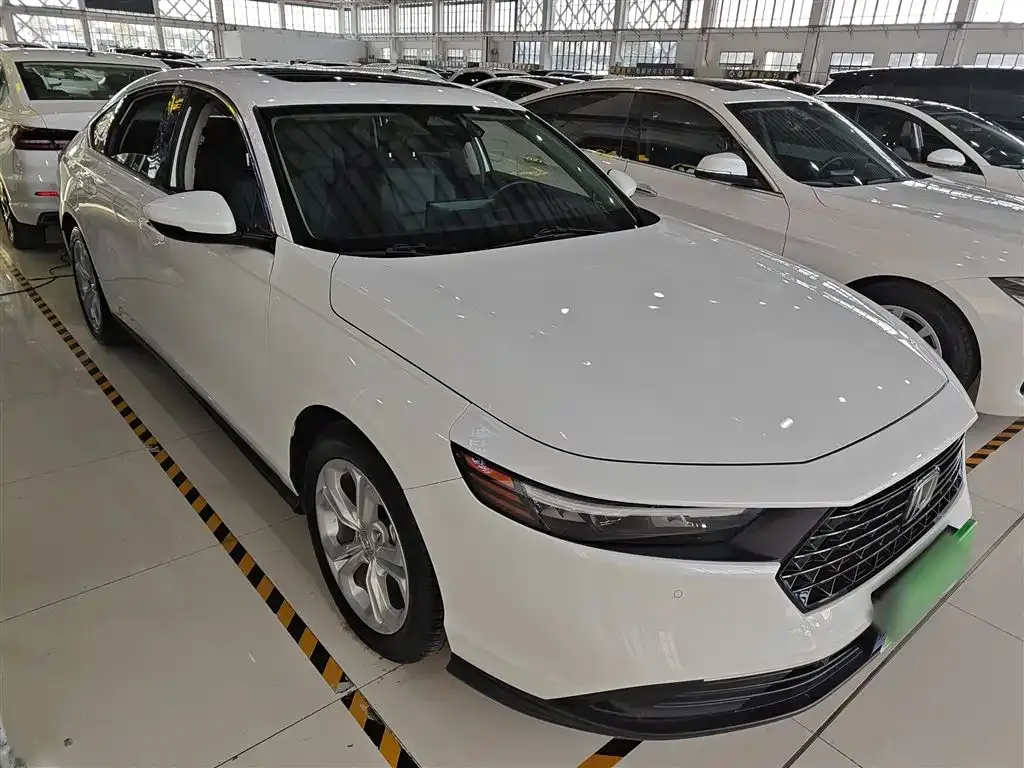 Honda Accord — фото 4