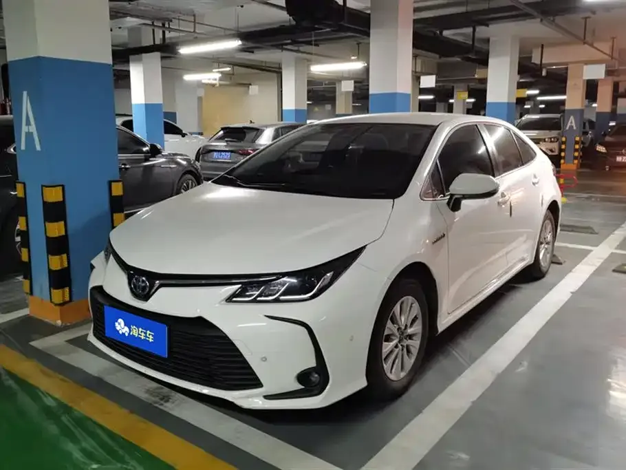 Toyota Corolla 2022 из CN, фото 1