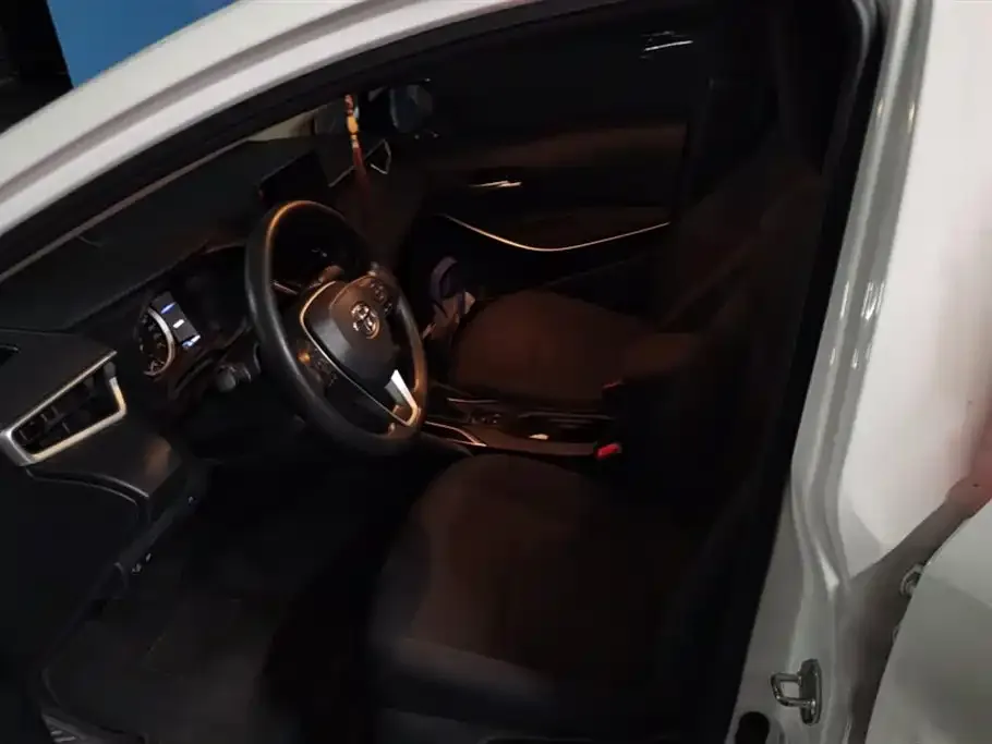 Toyota Corolla 2022 из CN, фото 9