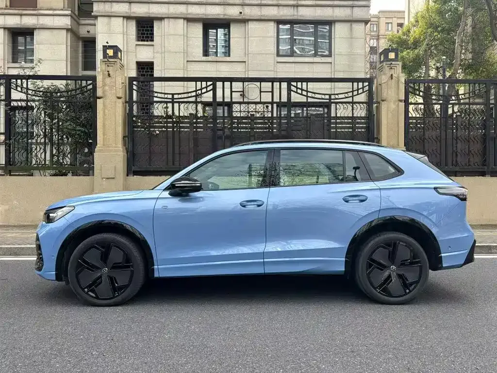 Volkswagen Tiguan L 2024 из CN, фото 9