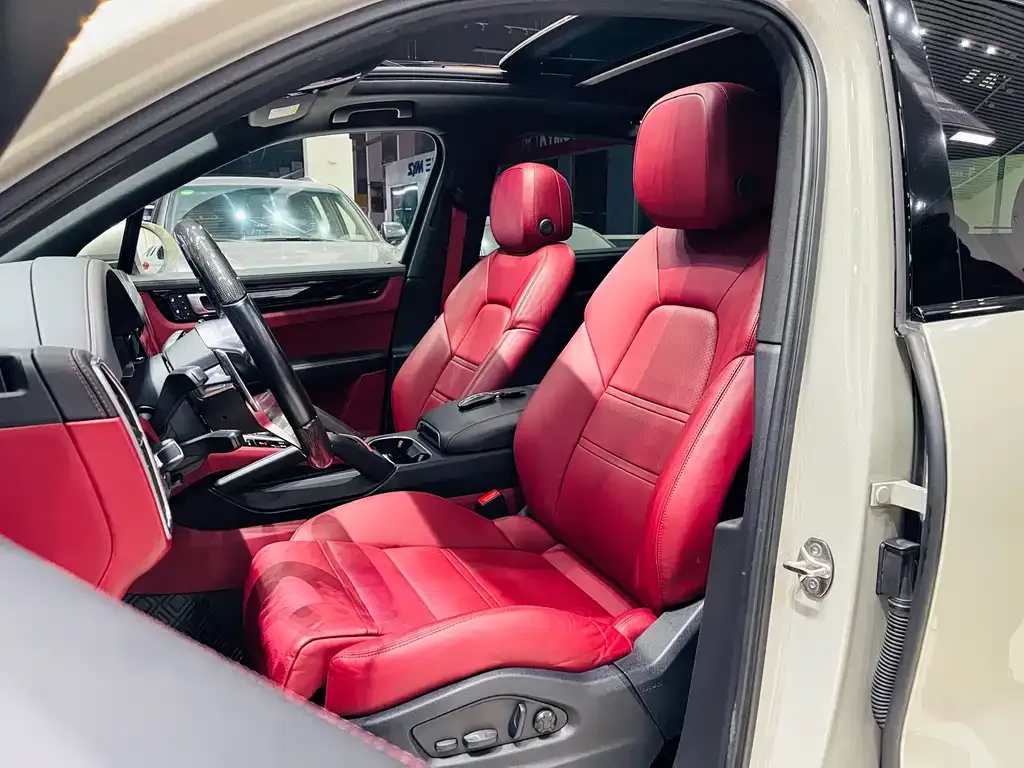 Porsche Cayenne 2022 из CN, фото 9