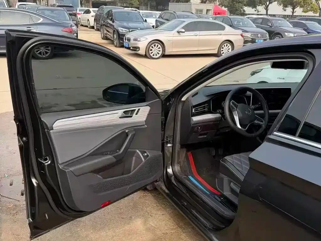 Volkswagen Sagitar 2025 из CN, фото 3