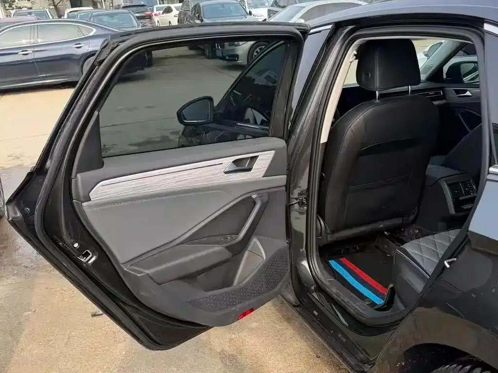 Volkswagen Sagitar 2025 из CN, фото 6
