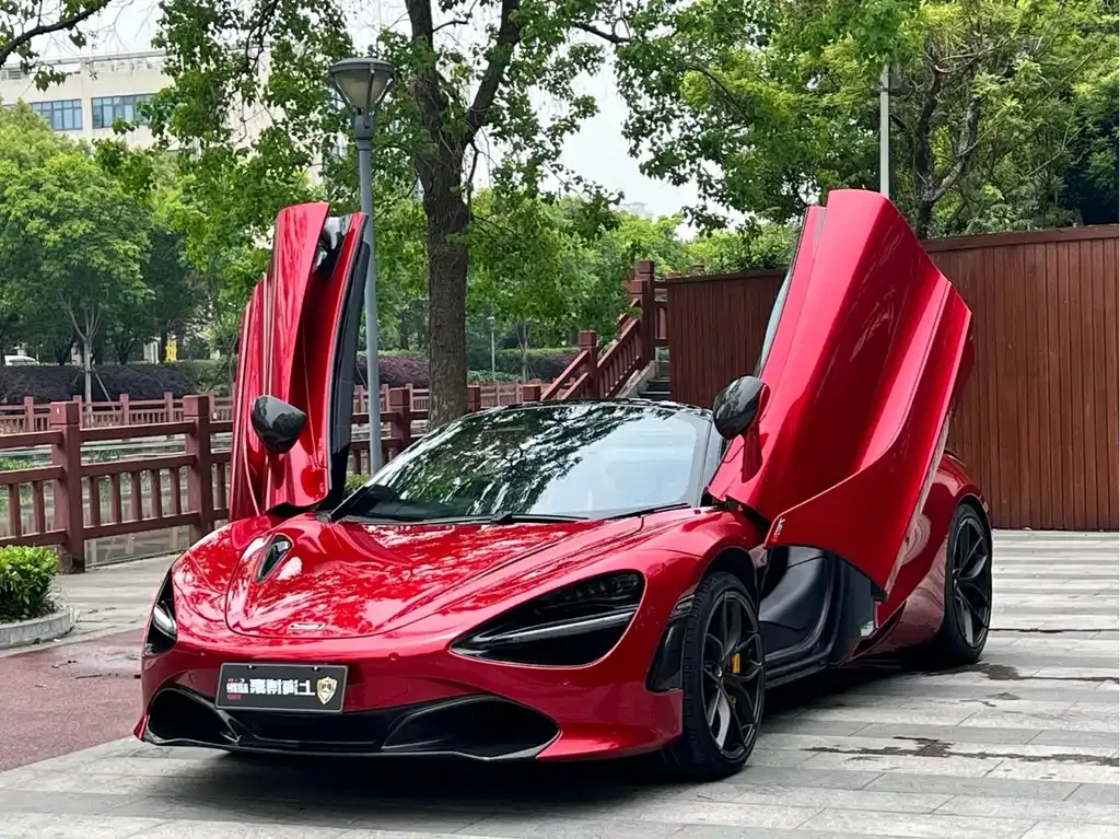 McLaren 720S 2021 из CN, фото 1