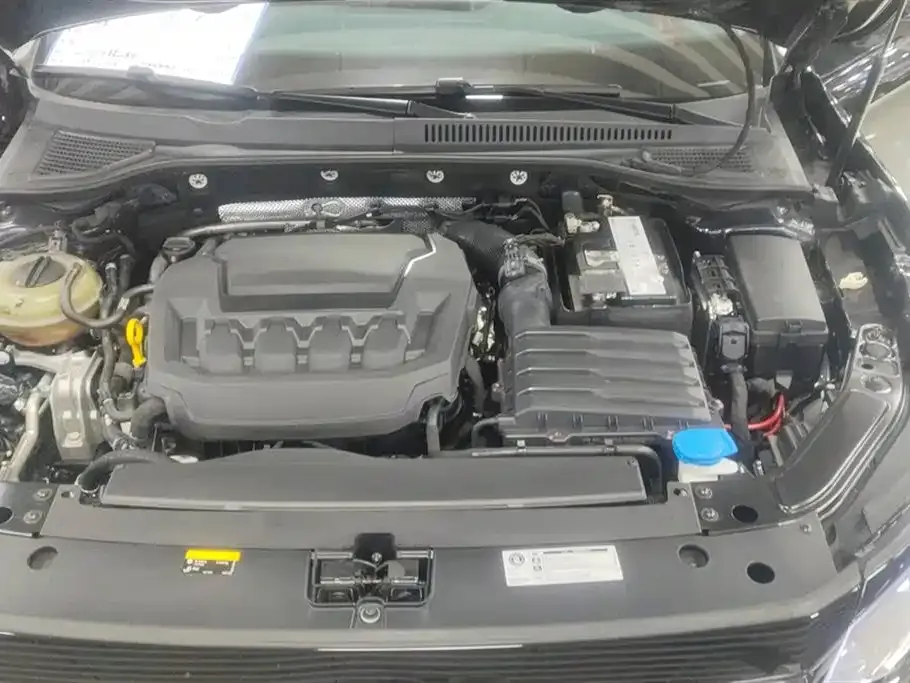 Volkswagen Passat — фото 8
