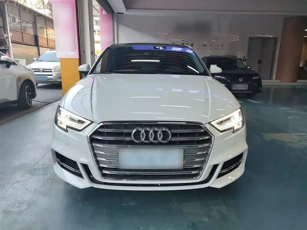 Audi A3 2021 из CN, фото 2