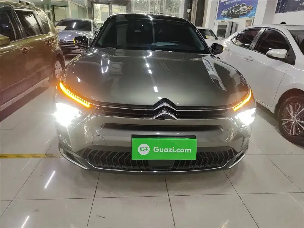 Citroen C5 X 2024 из CN, фото 3