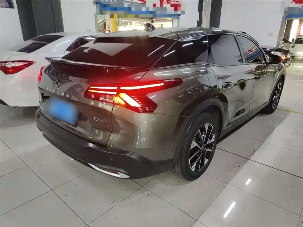 Citroen C5 X 2024 из CN, фото 7