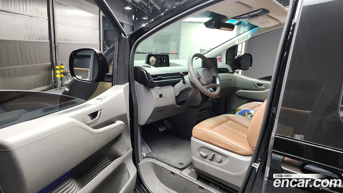 Hyundai Staria 2023 из KR, фото 4